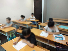 Thầy cô dạy thêm học sinh chính khóa đừng so bì với bác sĩ mở phòng khám tư