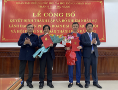 Sau hơn 1 năm nhập vào, Đà Nẵng lại tách Văn phòng Ủy ban khỏi hội đồng