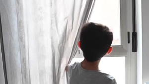 Bố mẹ sốc, không tin khi con trai học lớp 4 bị stress nặng