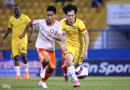 Văn Toàn là mũi tiên phong của Kiatisak ở HAGL