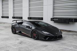 Nero Nemesis Lamborghini Huracan Performante được trang bị bộ tăng áp kép