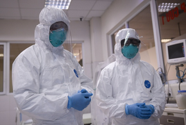 Hai bệnh nhân COVID-19 tiên lượng nặng