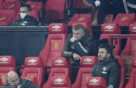 Solskjaer thất vọng MU, khen Man City mạnh nhất bóng đá Anh