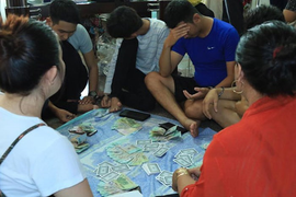 Công an Nghệ An triệt phá ổ nhóm đánh bạc, bắt giữ 21 người