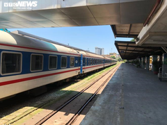 Năm 2020, khách đi tàu có lúc ít nhất lịch sử hơn 100 năm của ngành đường sắt