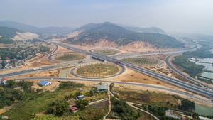 Video: Khánh thành nút giao hơn 400 tỷ đồng ở Hà Nội