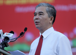 Bốn lần biến động nhân sự ảnh hưởng đến công tác lãnh đạo của TP.HCM