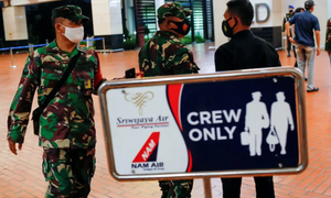 Chuyên gia: Máy bay Indonesia rơi ít khả năng do lỗi thiết kế