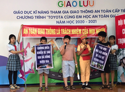 'Toyota cùng em học an toàn giao thông 2021' khởi động tại Bình Phước