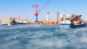 Video: Kỳ lạ mặt biển 'bốc khói' ngùn ngụt vì trời quá lạnh