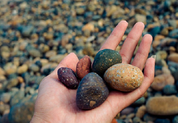 Đố mẹo: Viên đá sẽ thế nào?