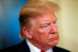 Luận tội ông Trump: Đảng Dân chủ thiệt nhiều hơn lợi