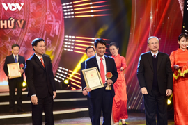 VOV giành 5 giải thưởng tại giải báo chí Búa liềm vàng