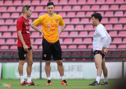 Người đại diện Văn Lâm bình tĩnh trước nguy cơ bị kiện lên FIFA