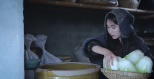 'Tiên nữ' Lý Thử Thất chọc giận dân mạng Hàn Quốc vì món kim chi