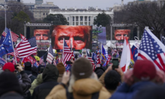Đồng minh ông Trump liên quan đến cuộc bạo loạn đồi Capitol