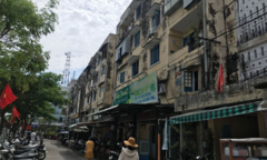 Những căn hộ 'ổ chuột' chờ sập ở Huế: Chủ tịch tỉnh đối thoại bàn cách xây lại