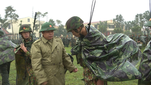 Ảnh: Quân đội ở Huế luyện tập bảo vệ Đại hội Đảng toàn quốc lần thứ XIII