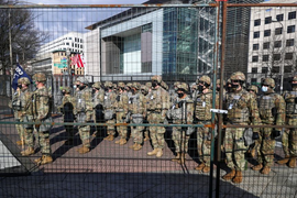 Biden đảo ngược lệnh cấm người chuyển giới phục vụ trong quân đội của Trump