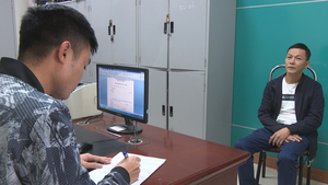 Bắt băng nhóm cưỡng đoạt tài sản, làm 'luật' trên vịnh Hạ Long