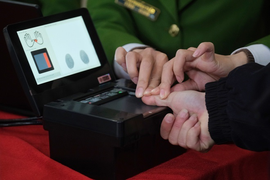 Hơn 1.350 đại biểu dự Đại hội XIII được cấp căn cước công dân