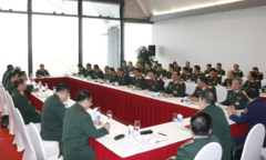 Ảnh: Đại biểu làm việc tại đoàn thảo luận các Văn kiện Đại hội XIII của Đảng
