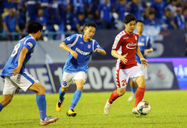 Dịch COVID-19 bùng phát trở lại, VPF hoãn trận Than Quảng Ninh vs CLB TP.HCM