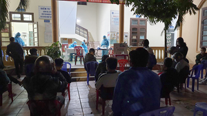 Quảng Ninh rà soát được gần 1.000 trường hợp F1, F2 của BN1553