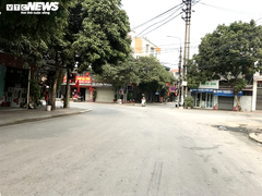 Ảnh: Đường phố TP Chí Linh vắng tanh sau 1 ngày thực hiện phong tỏa
