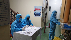 TP Hạ Long xuất hiện ca nghi nhiễm COVID-19, lập tức phong tỏa nhiều khu phố