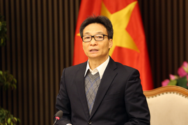 Phó Thủ tướng Vũ Đức Đam: Không vì số lượng nhiễm COVID-19 lớn mà lo ngại