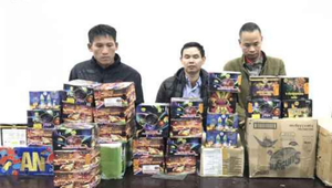 Bắt giữ 4 kẻ mua bán, tàng trữ trái phép hơn 80 kg pháo nổ