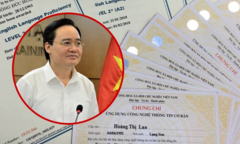 Bộ trưởng GD&ĐT thực hiện lời hứa bỏ chứng chỉ tin học, ngoại ngữ cho giáo viên