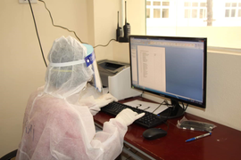 Sở Y tế Hà Nội công bố danh sách hành khách đi cùng chuyến bay với BN1883