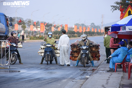 Những chuyến xe 'giải cứu' nông sản ngày giáp Tết ở tâm dịch Chí Linh, Hải Dương