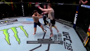 Video: Võ sĩ được thưởng nóng 5000 USD sau cú knock-out 