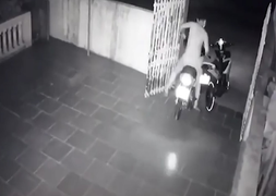 Clip: Thanh niên ngốc đuổi bắt kẻ trộm