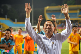 Bầu Đệ không phải trả tiền HLV Fabio Lopez