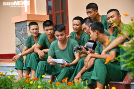 Ảnh: Tết của chiến sĩ nơi xã đảo tiền tiêu