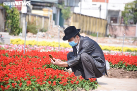 Ảnh: Chiều mùng 1 Tết vắng lặng tại tâm dịch Chí Linh