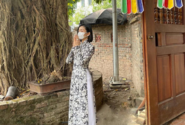 Bị nghi mang thai, Lệ Quyên đăng ảnh khoe body thon thả