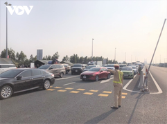 Quảng Ninh cấm người và phương tiện từ Hải Dương vào tỉnh qua chốt cầu Bạch Đằng