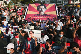 Myanmar: Bà Aung San Suu Kyi ra tòa đối chất trong bí mật