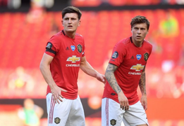 'Man Utd không thể vô địch với Maguire và Lindelof'