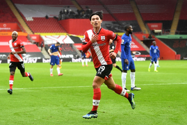 Kết quả Ngoại Hạng Anh: Chelsea chật vật hòa Southampton