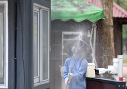 Bị buộc cách ly y tế, gia đình ở Bắc Giang vẫn mời 25 người đến ăn uống