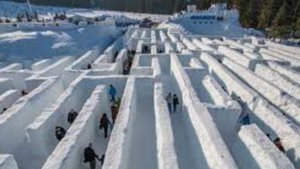 Video: Mê cung tuyết lớn nhất thế giới mở cửa đón khách giữa dịch COVID-19