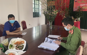 Đăng tin sai sự thật suất ăn trong khu cách ly, thanh niên bị phạt 5 triệu đồng