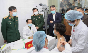Việt Nam sẽ tiêm miễn phí vaccine COVID-19 cho người dân