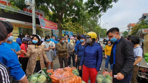 Người Bắc Ninh 'giải cứu' 5,5 tấn nông sản Hải Dương chỉ trong 1 giờ